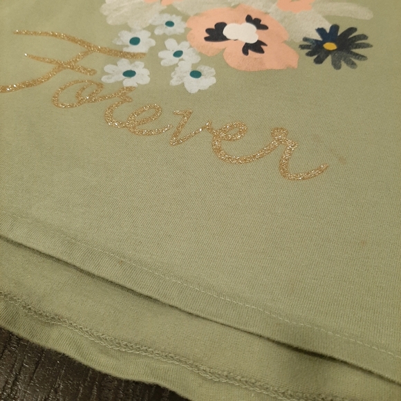 ❌SOLD❌CARTER'S Long Sleeve Tee Glitter Family Forever Floral Graphic Top Spring - Picture 7 of 7